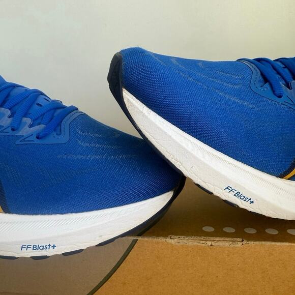 ASICS GT- 2000 13 Blue/White Men Running Sneakers- SZ 12 main image 14